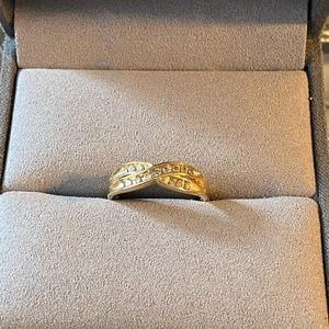 Ladies Champagne Diamond 9 ct Gold Ring
